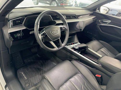 2023 Audi e-tron Sportback S line Prestige