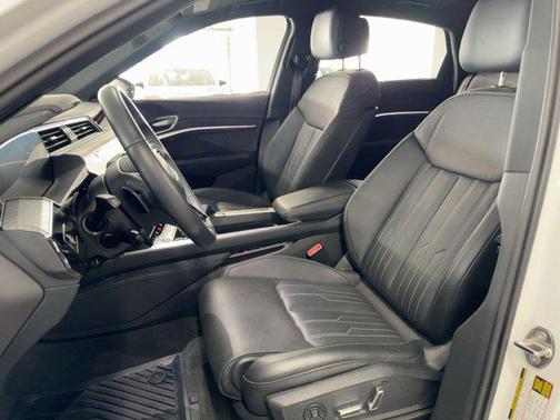 2023 Audi e-tron Sportback S line Prestige