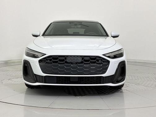 2Y2Y 2026 Audi A5 Premium Plus TFSI quattro S tronic