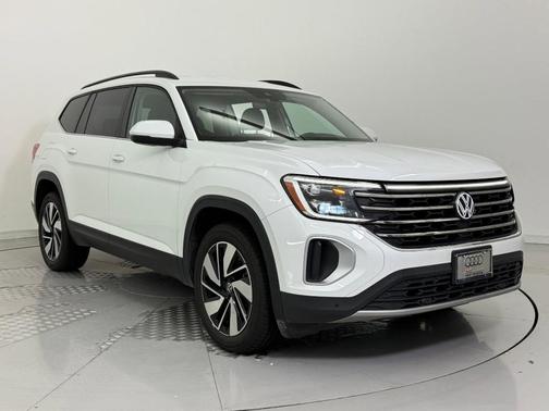 2024 Volkswagen Atlas 2.0T SE w/Technology 4MOTION