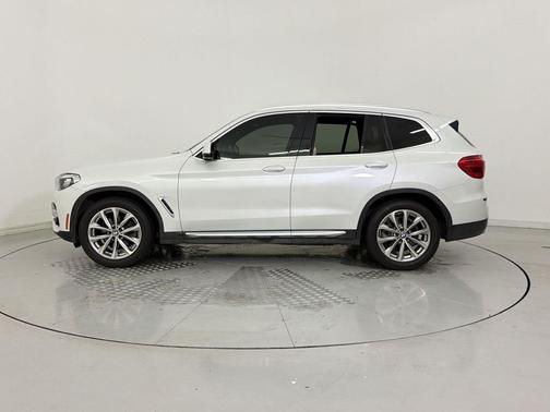 Mineral White Metallic 2019 BMW X3 sDrive30i
