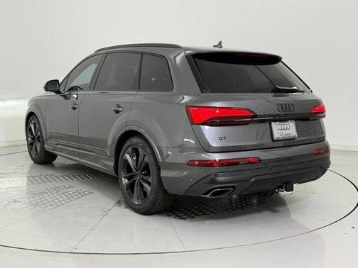 2026 Audi Q7 55 Premium Plus
