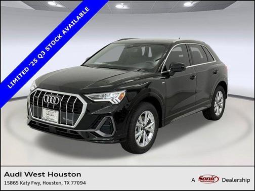 2025 Audi Q3 Premium 45 TFSI S line quattro Tiptronic