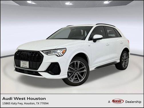2025 Audi Q3 Premium 45 TFSI S line quattro Tiptronic