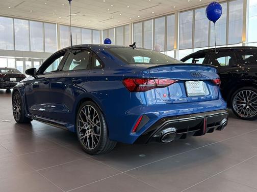 Ascari Blue Metallic 2026 Audi RS 3 TFSI quattro S tronic