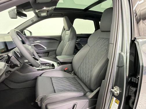 Daytona Gray Metallic 2026 Audi SQ5 3.0T Premium Plus