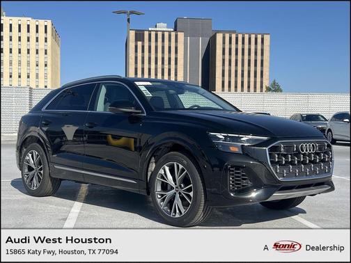 2025 Audi Q8 55 Premium