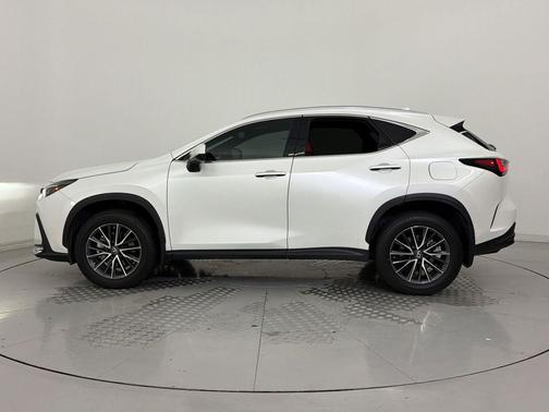Eminent White Pearl 2023 Lexus NX 250 Premium