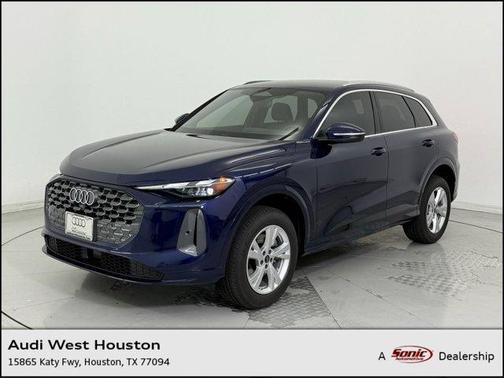 2025 Audi Q5 Premium TFSI quattro S tronic