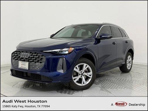 2025 Audi Q5 Premium TFSI quattro S tronic