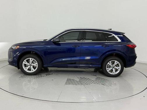 2025 Audi Q5 Premium TFSI quattro S tronic