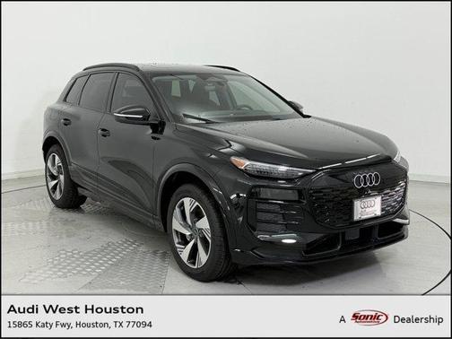 2025 Audi Q6 e-tron Premium Plus quattro