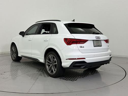 White 2023 Audi Q3 Premium 45 TFSI S line quattro Tiptronic