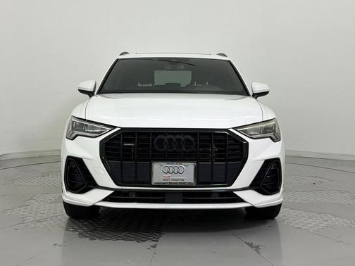 White 2023 Audi Q3 Premium 45 TFSI S line quattro Tiptronic