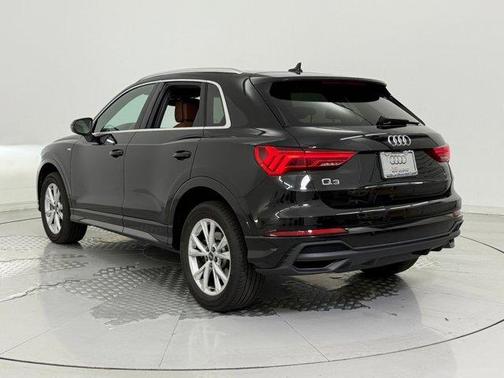 2023 Audi Q3 Premium 45 TFSI S line quattro Tiptronic
