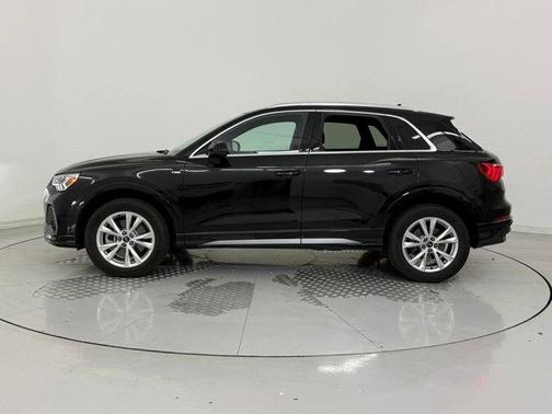 2023 Audi Q3 Premium 45 TFSI S line quattro Tiptronic