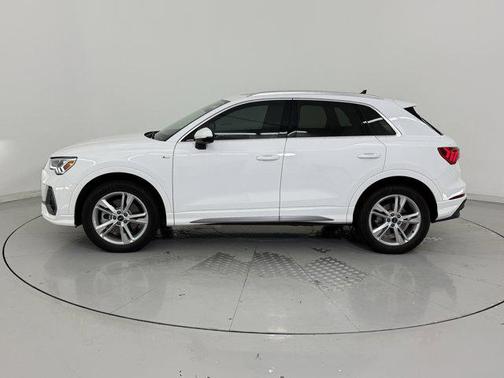 2024 Audi Q3 45 S line Premium Plus