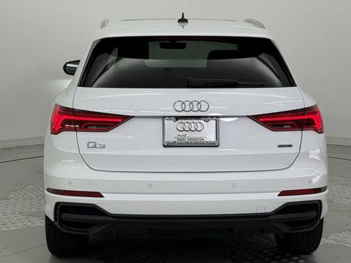 2024 Audi Q3 45 S line Premium Plus