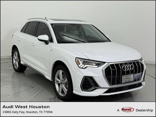 2024 Audi Q3 45 S line Premium Plus