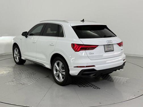 2024 Audi Q3 45 S line Premium Plus