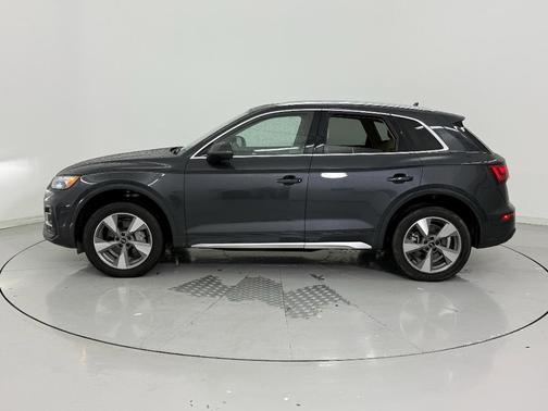 2023 Audi Q5 40 Premium