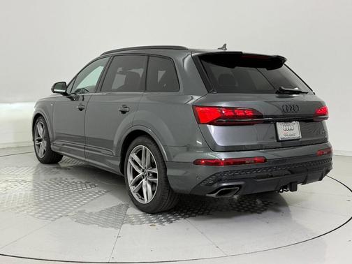 2026 Audi Q7 55 Prestige
