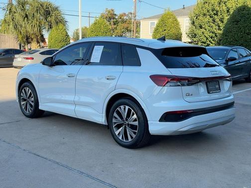 2023 Audi Q4 e-tron Premium Plus 40 RWD