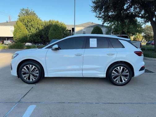 2023 Audi Q4 e-tron Premium Plus 40 RWD