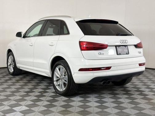 White 2018 Audi Q3 2.0T Premium Plus