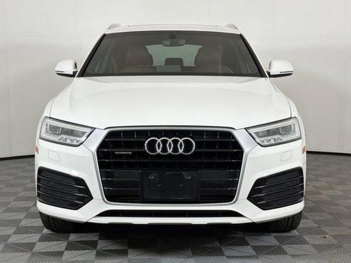 White 2018 Audi Q3 2.0T Premium Plus