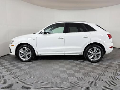 White 2018 Audi Q3 2.0T Premium Plus