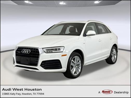 White 2018 Audi Q3 2.0T Premium Plus