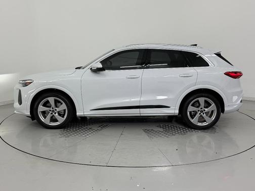 2025 Audi Q5 Prestige