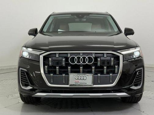 2026 Audi Q7 55 Premium Plus