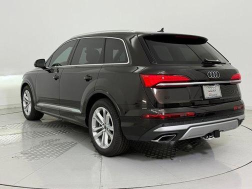 2026 Audi Q7 55 Premium Plus