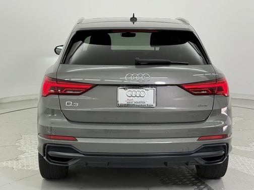 2020 Audi Q3 45 S line Premium Plus