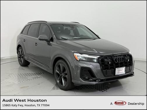 2025 Audi Q7 55 Premium Plus