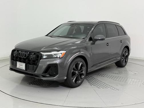 2025 Audi Q7 55 Premium Plus