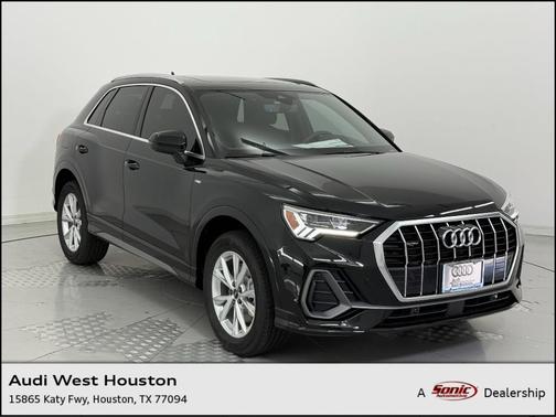 2025 Audi Q3 Premium 45 TFSI S line quattro Tiptronic