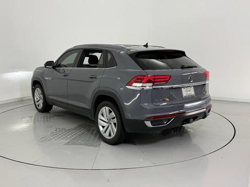 2020 Volkswagen Atlas Cross Sport 3.6L V6 SE w/Technology