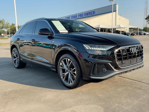 2021 Audi Q8 55 Premium Plus