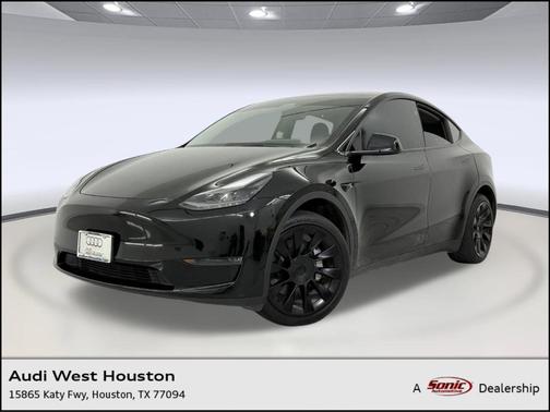 2023 Tesla Model Y Long Range Dual Motor All-Wheel Drive