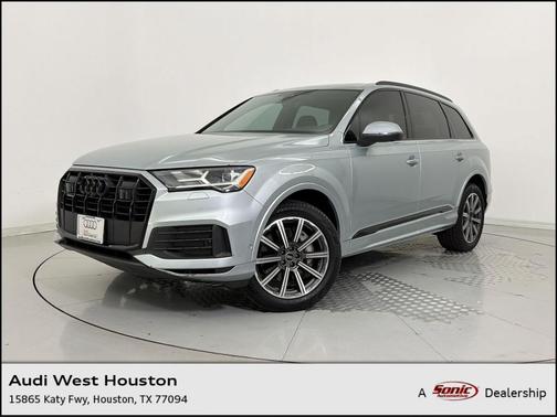 Satellite Silver Metallic 2023 Audi Q7 45 Premium Plus
