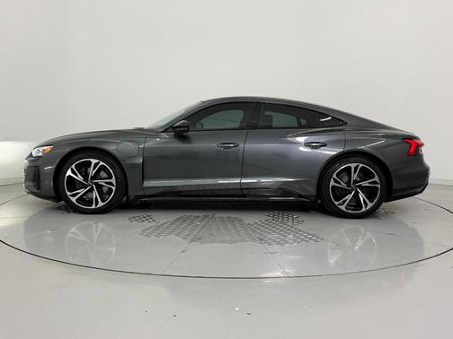 2023 Audi e-tron GT Premium Plus quattro