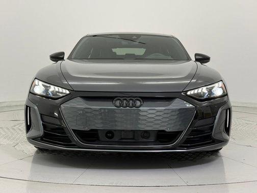 2023 Audi e-tron GT Premium Plus quattro