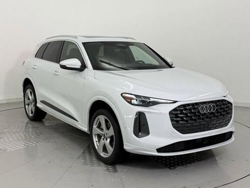 2025 Audi Q5 Premium Plus TFSI quattro S tronic