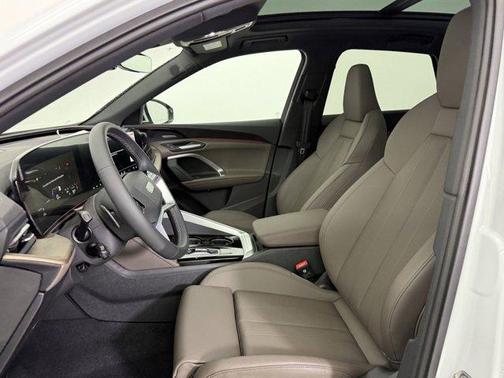 2025 Audi Q5 Premium Plus TFSI quattro S tronic