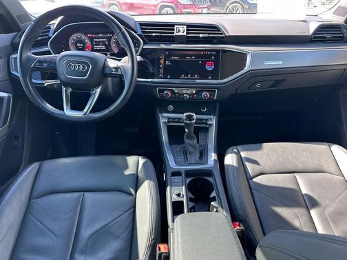 2020 Audi Q3 45 Premium Plus