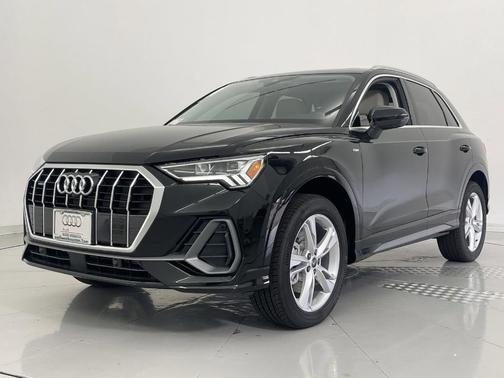 2024 Audi Q3 45 S line Premium Plus