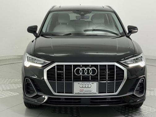 2024 Audi Q3 45 S line Premium Plus